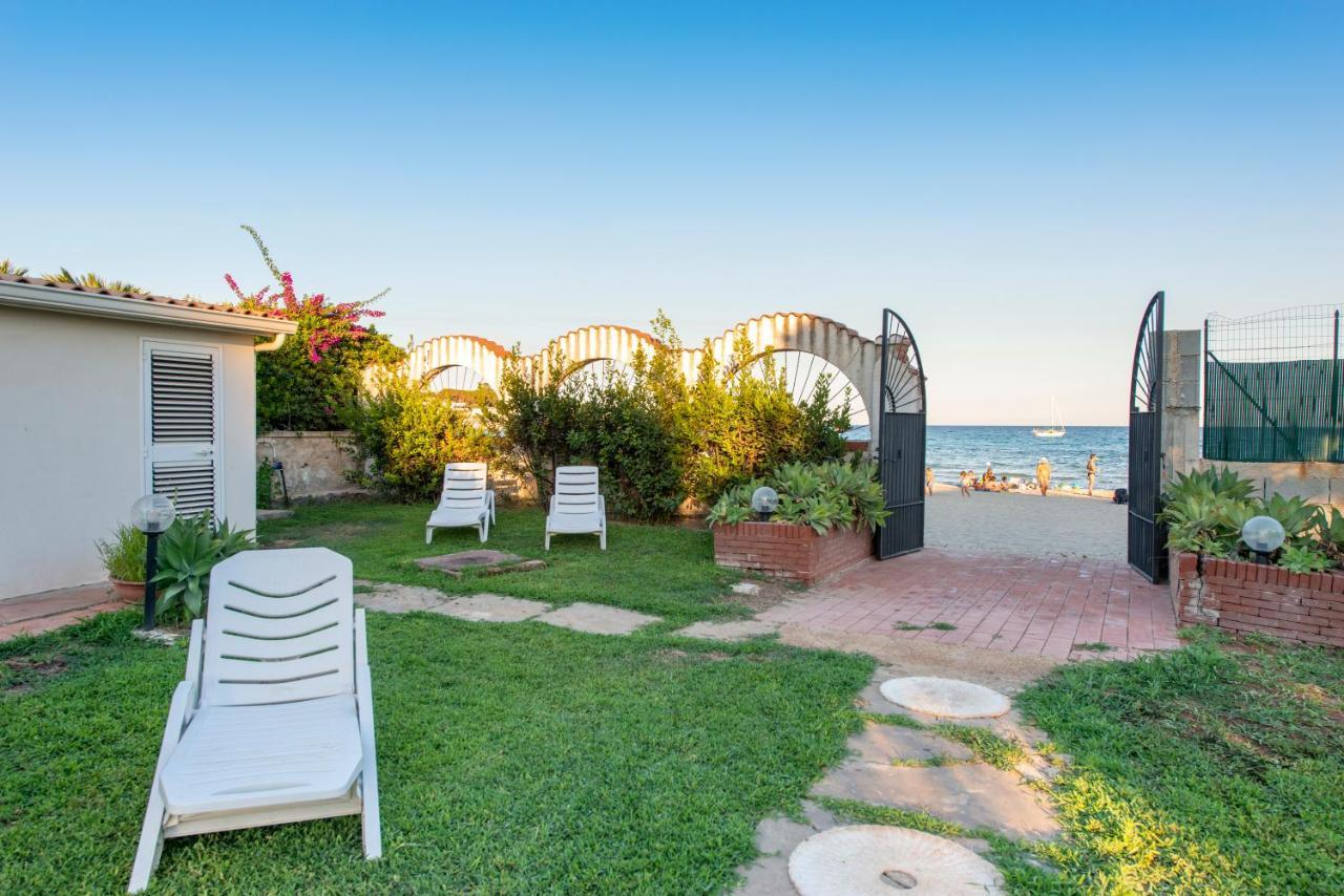 Villa Mary Fontane Bianche Exteriör bild
